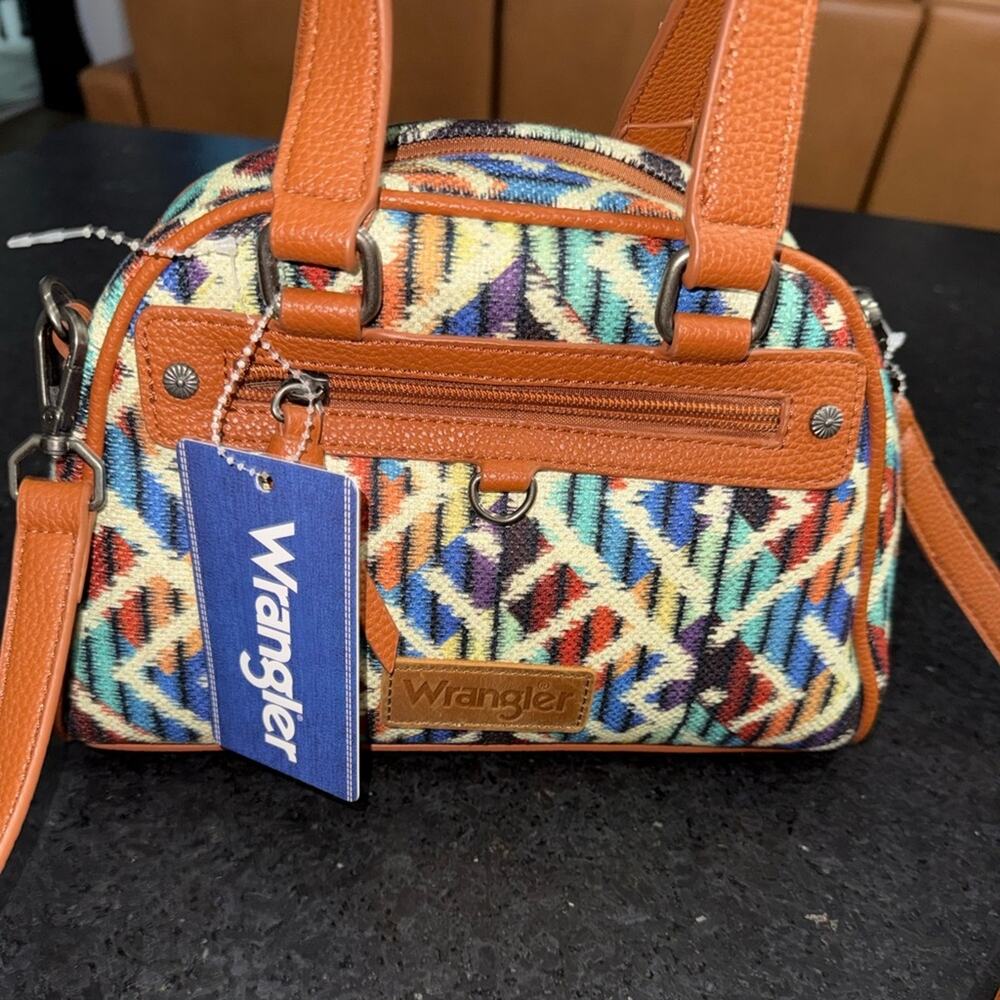 NEW WRANGLER CANVAS MULTICOLORED SOUTHWESTERN SATCHEL HANDLES & DETACHABLE STRAP - Picture 5 of 16